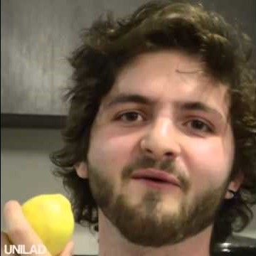 When life gives you lemons vine